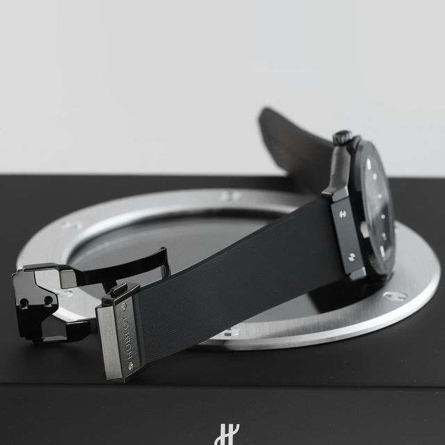 Hublot Classic Fusion 511.CM.1771.RX Image 4